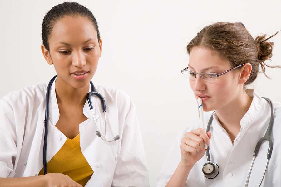 Featured Image For: The Dos and Don’ts of Getting Accepting Into An LPN Program 