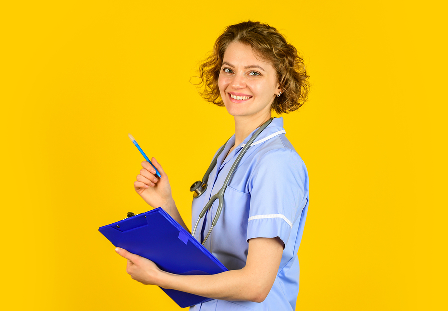 Featured Image For: How to Choose the Right Medical Assistant Career Path 